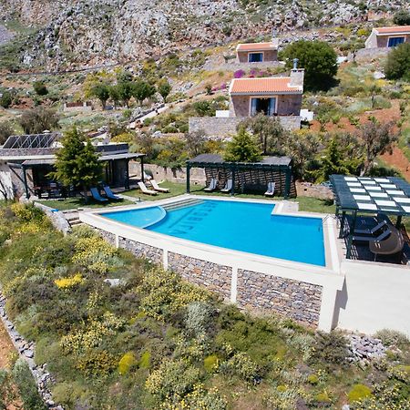 Aetovigla Guesthouse Krousonas  ภายนอก รูปภาพ